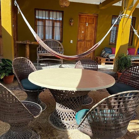 Kawoq Guesthouse San Pedro La Laguna Exterior photo